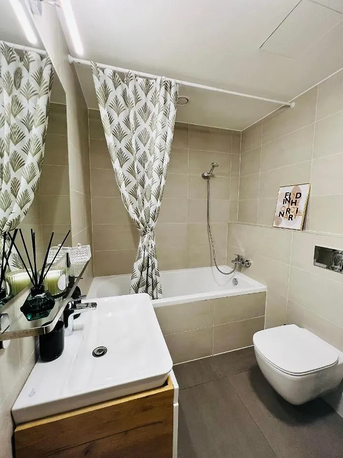 Апартаменты White Pearl Studio With Parking In Holesovice Прага
